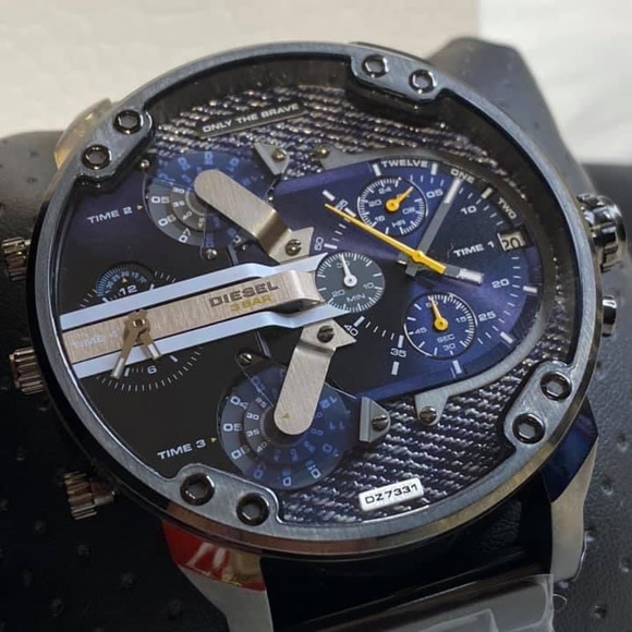 DZ7331 - Diesel Men’s Mr. Daddy 2.0 Gunmetal Tone Watch - Picture 4 of 10